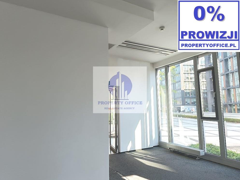 Polecam klimatyzowany lokal 37 m² na Mokotowie z dużymi witrynami Warszawa, Mokotów, Wołoska  37m2 Foto 1