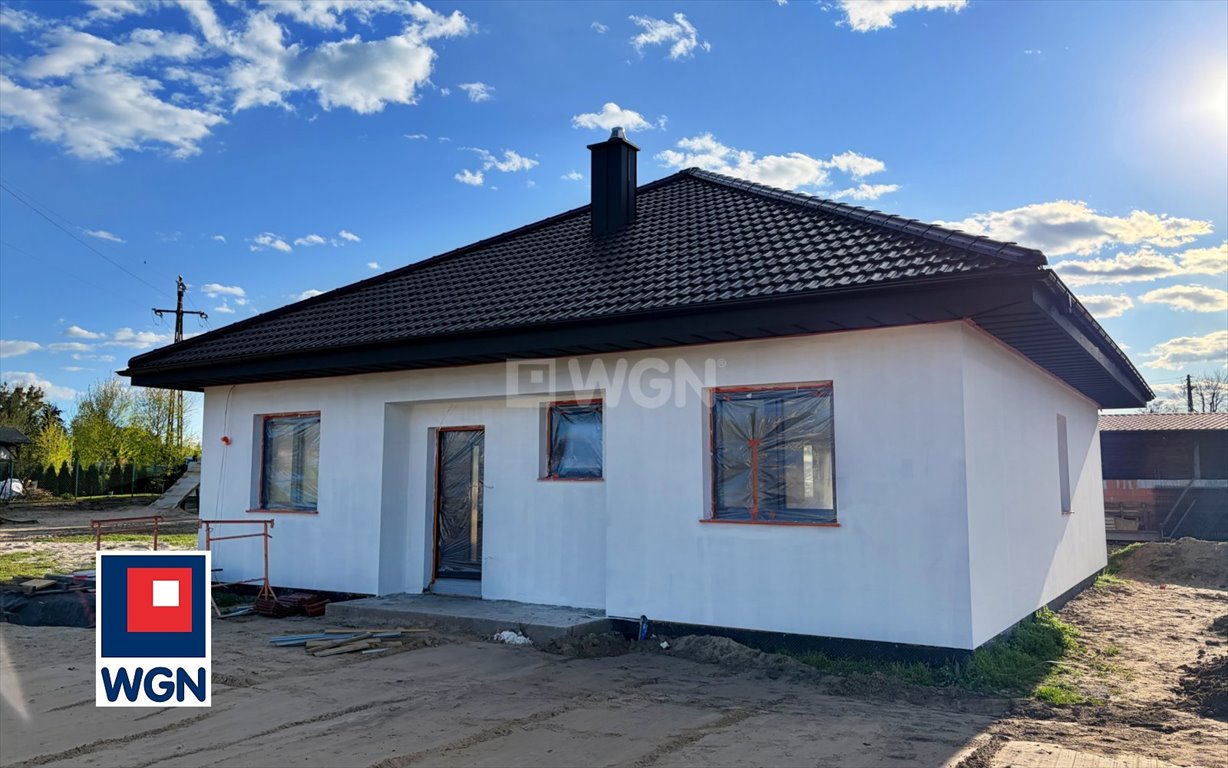 Nowoczesny dom 105 m2 z tarasem i ogrzewaniem pelletowym Wierzbno, Wierzbno  105m2 Foto 1