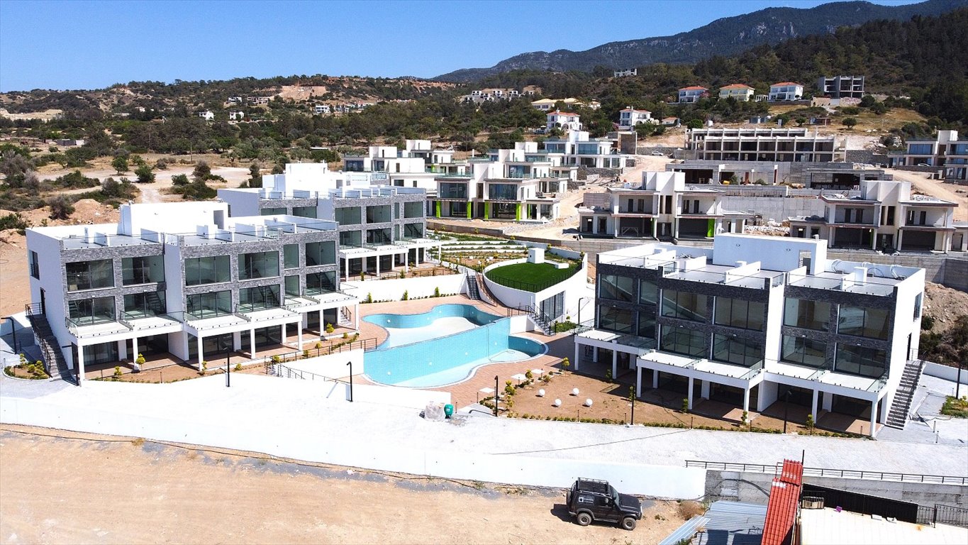 Apartament z widokiem na góry i morze w Girne Cypr, Esentepe, Esentepe, Girne, Cypr Północny  110m2 Foto 1