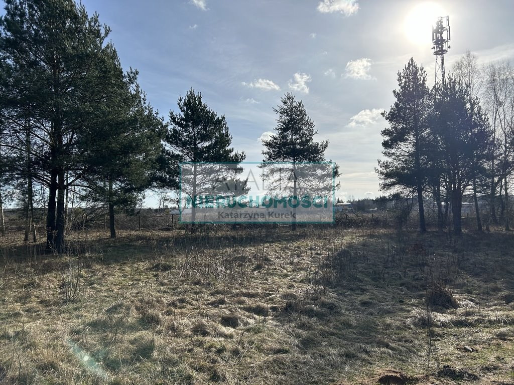 Polecam działkę 1211 m² z mediami i zielenią w Kuklówce Kuklówka Zarzeczna  1 211m2 Foto 1