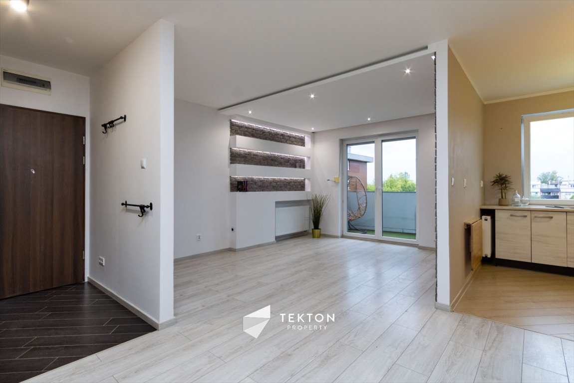 Polecam przestronne 2-pokojowe mieszkanie 62,9 m² z balkonem i piwnicą Wrocław, Psie Pole, Zatorska  63m2 Foto 1