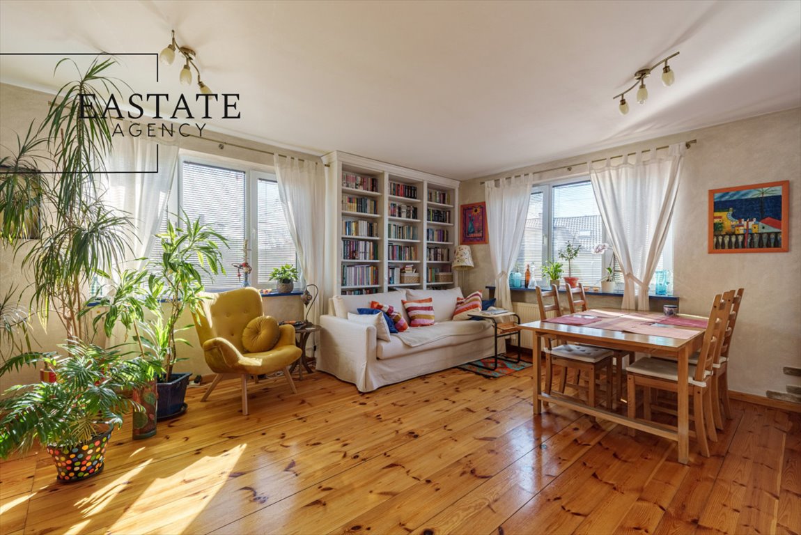 Komfortowy dom 240 m² z funkcjonalnym układem i naturalnymi materiałami Baniocha  240m2 Foto 1