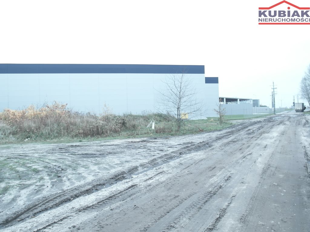 Działka 7 200 m² z szerokim przeznaczeniem i dobrym dojazdem Pęcice  7 200m2 Foto 1
