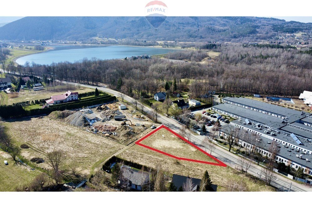 Działka komercyjna na sprzedaż Porąbka  810m2 Foto 1