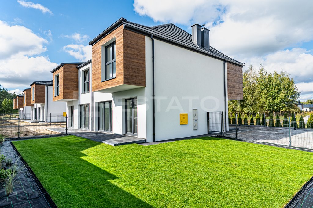 Nowoczesny dom 88,7 m2 z ogrzewaniem podłogowym i ogrodzoną działką Zabajka  89m2 Foto 1