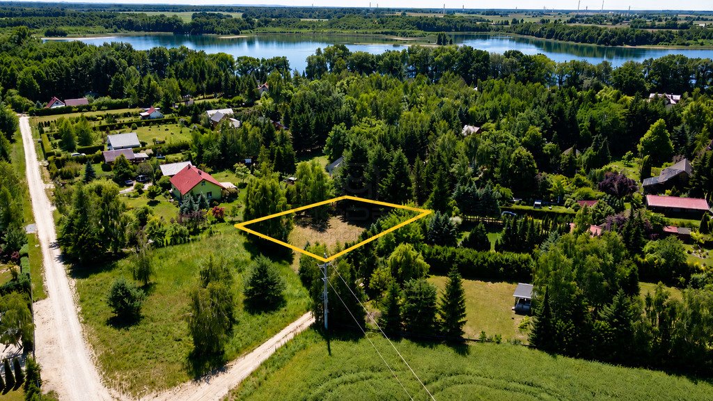 Działka 999 m² w Kinicach, blisko jeziora - polecam!: Kinice