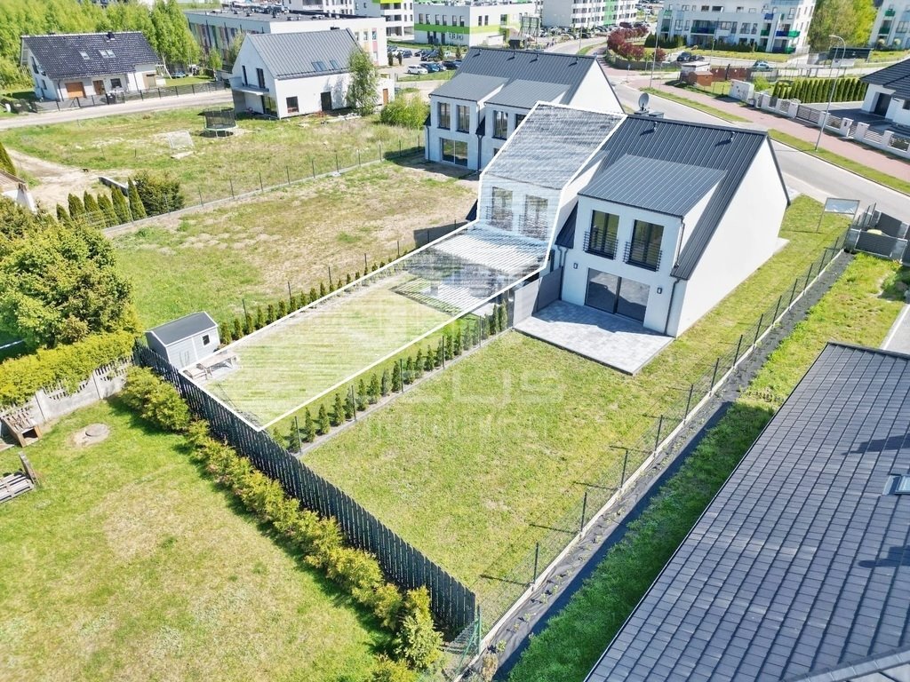 Dom na sprzedaż Starogard Gdański, Powstańców Warszawskich  140m2 Foto 1