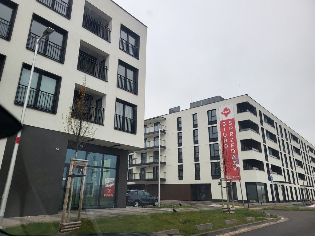 Lokal narożny z witryną na główną ulicę, 61 m2 Wrocław, Maxa Berga  61m2 Foto 1