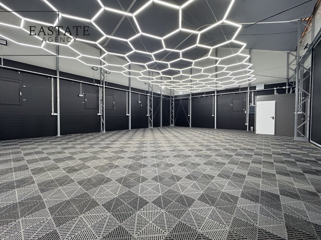 Hala z biurem i placem 800 m² w Żoliborzu. Warszawa, Żoliborz, Wybrzeże Gdyńskie  194m2 Foto 1