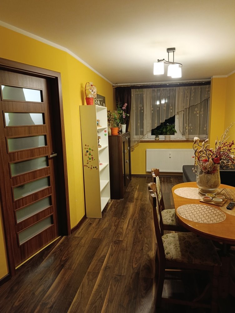 Mieszkanie trzypokojowe na sprzedaż Białogard, Białogard, Nowowiejskiego  48m2 Foto 1