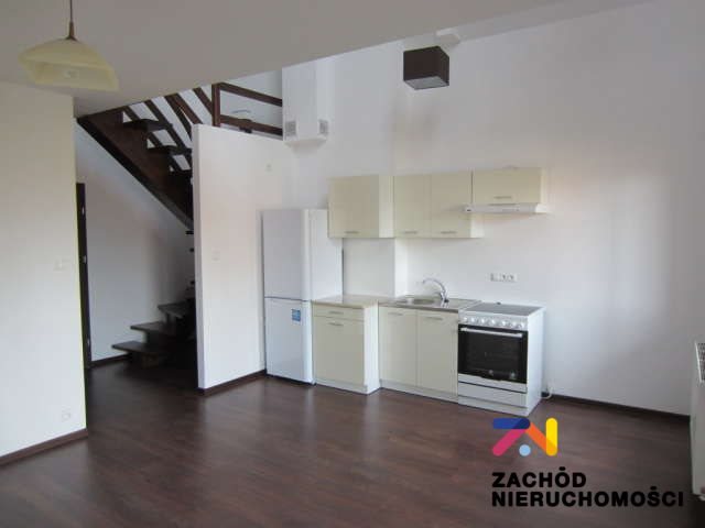 Mieszkanie dwupokojowe na wynajem Zielona Góra, Centrum, Wąska 40m2 Foto 1 Mieszkanie dwupokojowe na wynajem Zielona Góra, Centrum, Wąska 40m2 Foto 1