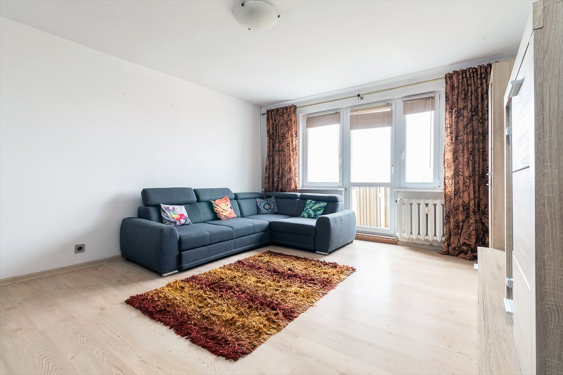 Dwupokojowe mieszkanie z oddzielną kuchnią, balkonem i piwnicą Poznań, Winogrady, Os. Wichrowe Wzgórze  47m2 Foto 1