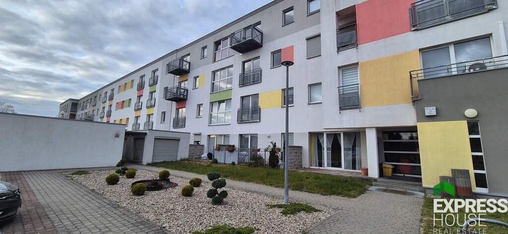 Urokliwe 31 m² z balkonem i widokiem na Góry Chełmskie Sianów, Tylna  31m2 Foto 1