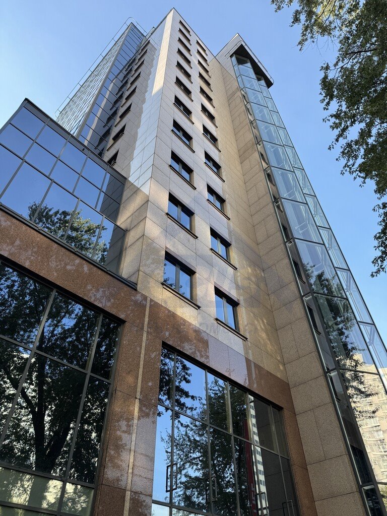 Nowoczesny biurowiec klasy A w centrum Warszawy, 381 m2 Warszawa, Śródmieście  381m2 Foto 1