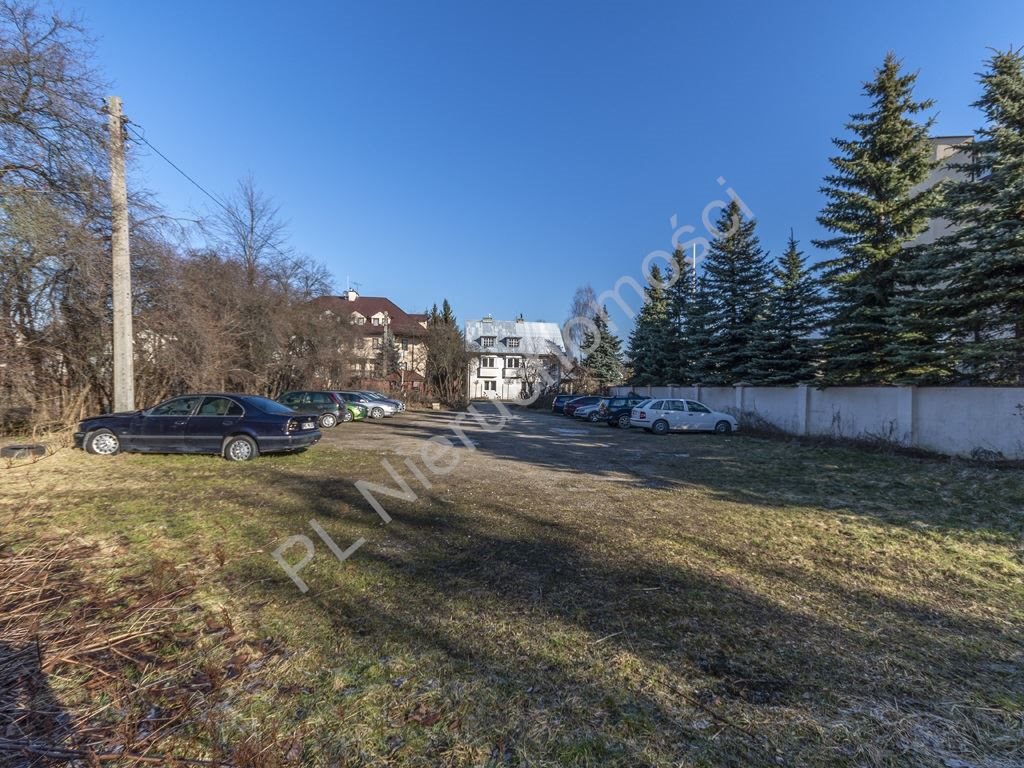 Sprzedam działkę 1339 m² z mediami, blisko lasu Kabackiego Warszawa, Ursynów  1 339m2 Foto 1