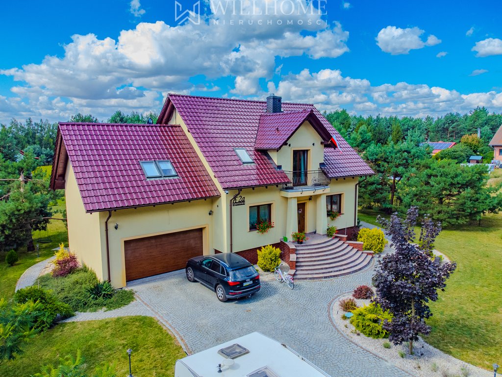 Sprzedam energooszczędny dom 292 m² w Janikowie z ogrodem Janików, Sportowa  292m2 Foto 1
