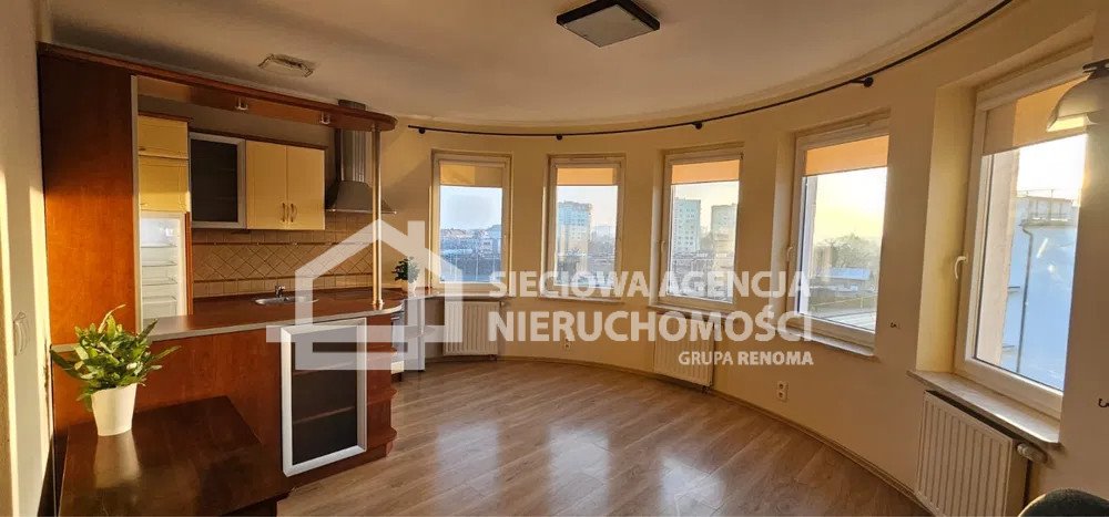 Mieszkanie dwupokojowe na wynajem Rumia, Towarowa  35m2 Foto 1