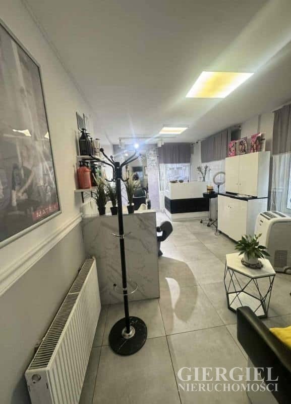 Lokal użytkowy na wynajem Rzeszów, Hetmańska  51m2 Foto 1