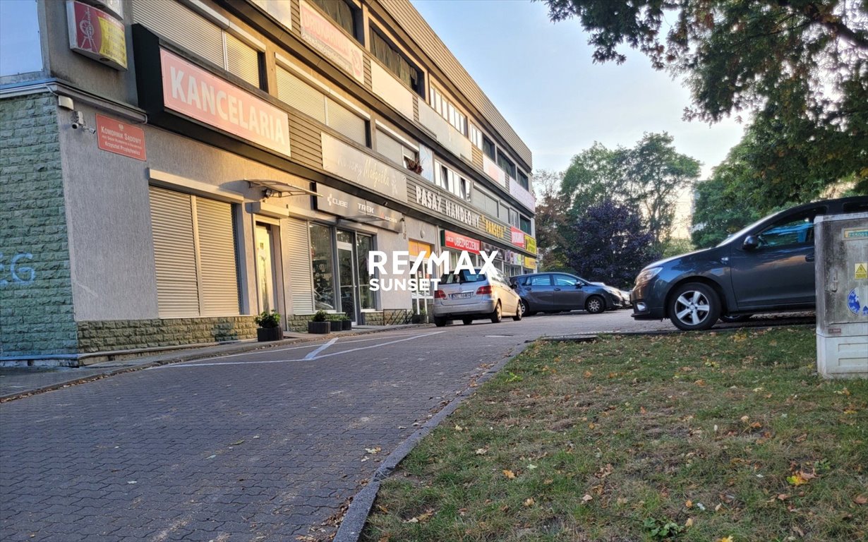 Lokal użytkowy na sprzedaż Kołobrzeg, Zamoście, Podporucznika Edmunda Łopuskiego 27/1  199m2 Foto 1