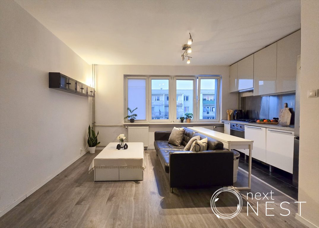 Przestronne 3 pokoje z balkonem, piwnicą i blisko metra Warszawa, Ursynów, Ferdynanda Magellana  53m2 Foto 1