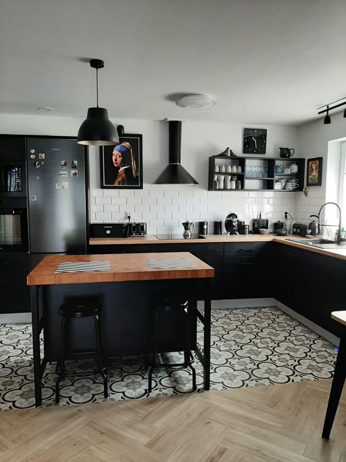 Polecam 73 m² bezczynszowe mieszkanie z ogródkiem i dwoma miejscami parkingowymi Olsztyn, Gutkowo, Ks Jaremy  73m2 Foto 1
