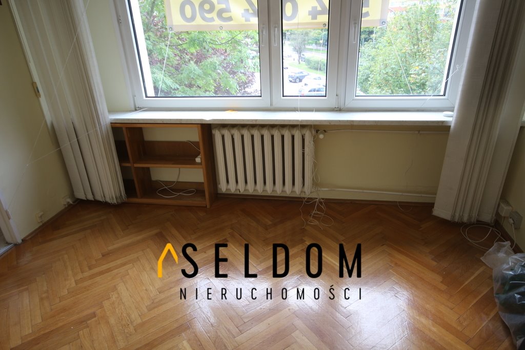 Mieszkanie 32,3 m² w Koninie - inwestycja pod remont Konin, kard. Stefana Wyszyńskiego  32m2 Foto 1