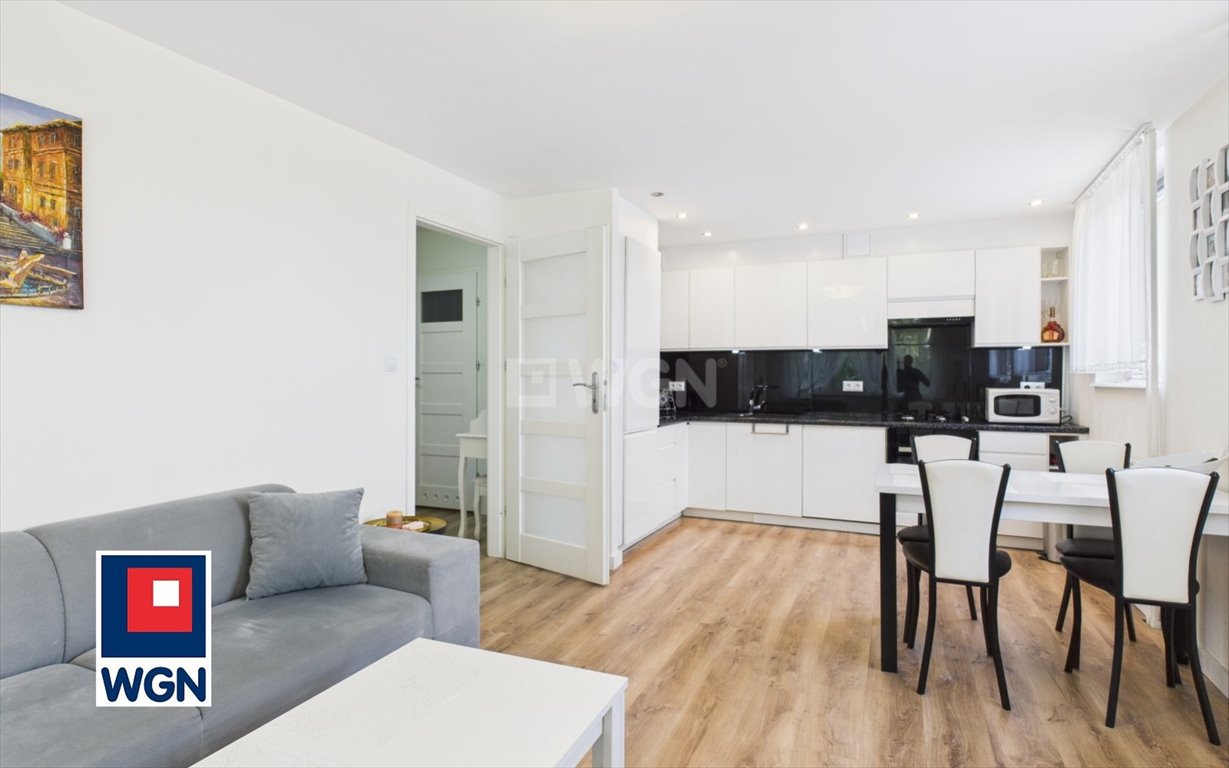 Mieszkanie dwupokojowe na sprzedaż Wiechlice, Lipowa  37m2 Foto 1