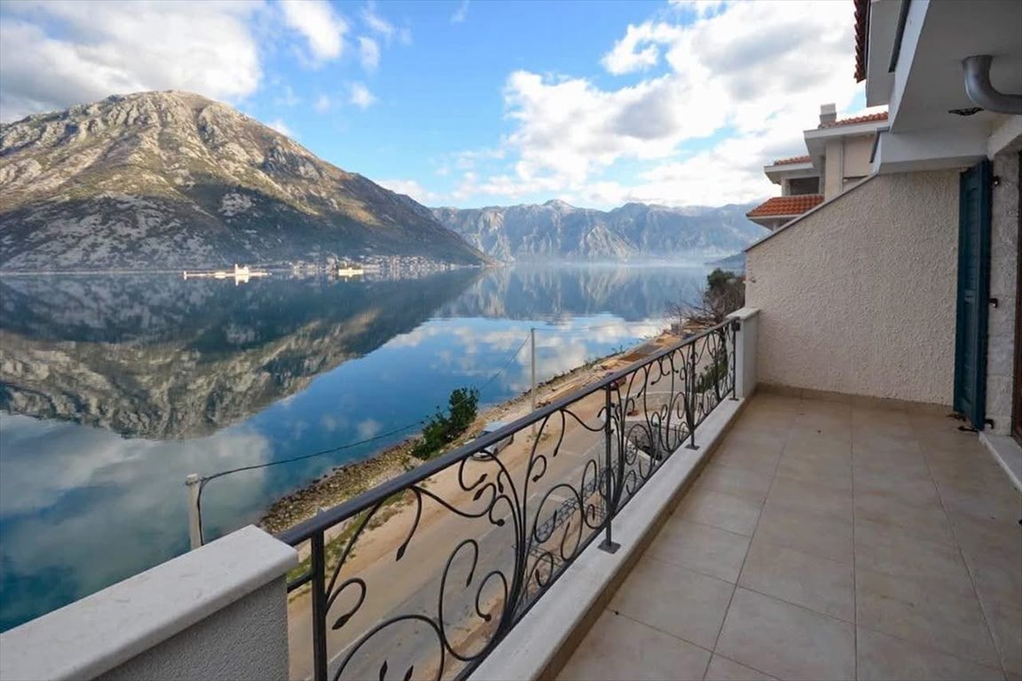 Luksusowa willa 235 m² z widokiem na Zatokę Kotorską zapraszam Czarnogóra, Kotor, Kotor  235m2 Foto 1