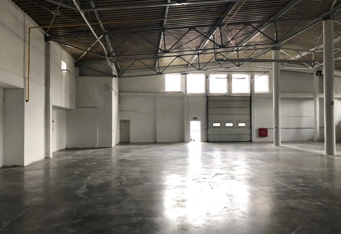 Hala magazynowa 1570 m² z biurami, ogrzewanie, duży plac Warszawa, Wawer, Majdan  1 570m2 Foto 1