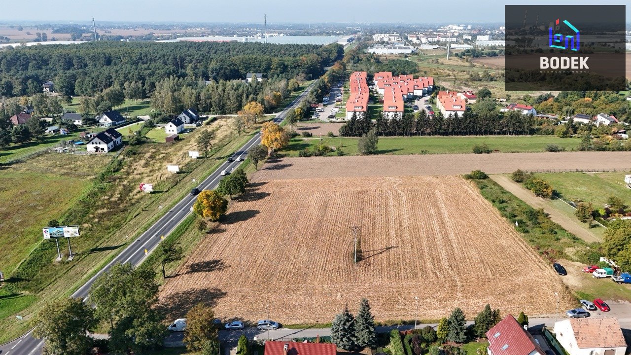 Na sprzedaż działka 6227 m² z pełnym uzbrojeniem w Groblicach Groblice, Groblice, Zachodnia  6 227m2 Foto 1