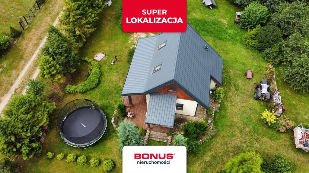Urokliwy dom nad morzem z dużą działką (3656 m²) w Sasine Sasino  61m2 Foto 1