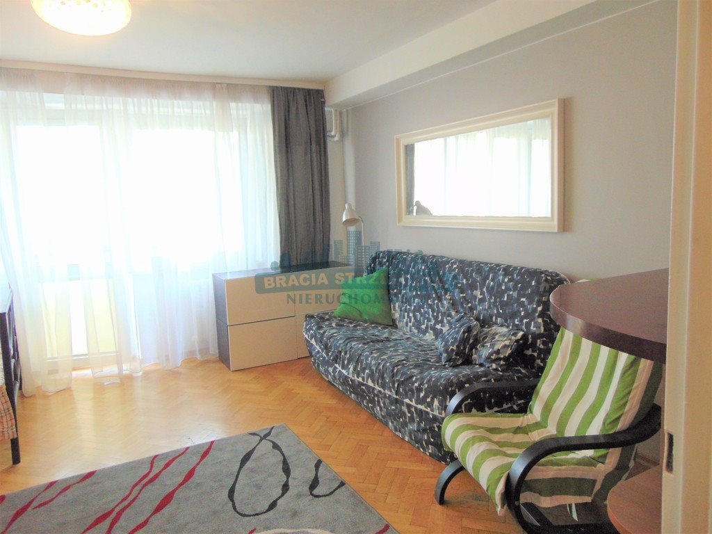 Słoneczne 35 m² z dużym balkonem, blisko metra Warszawa, Śródmieście, Dzika  35m2 Foto 1