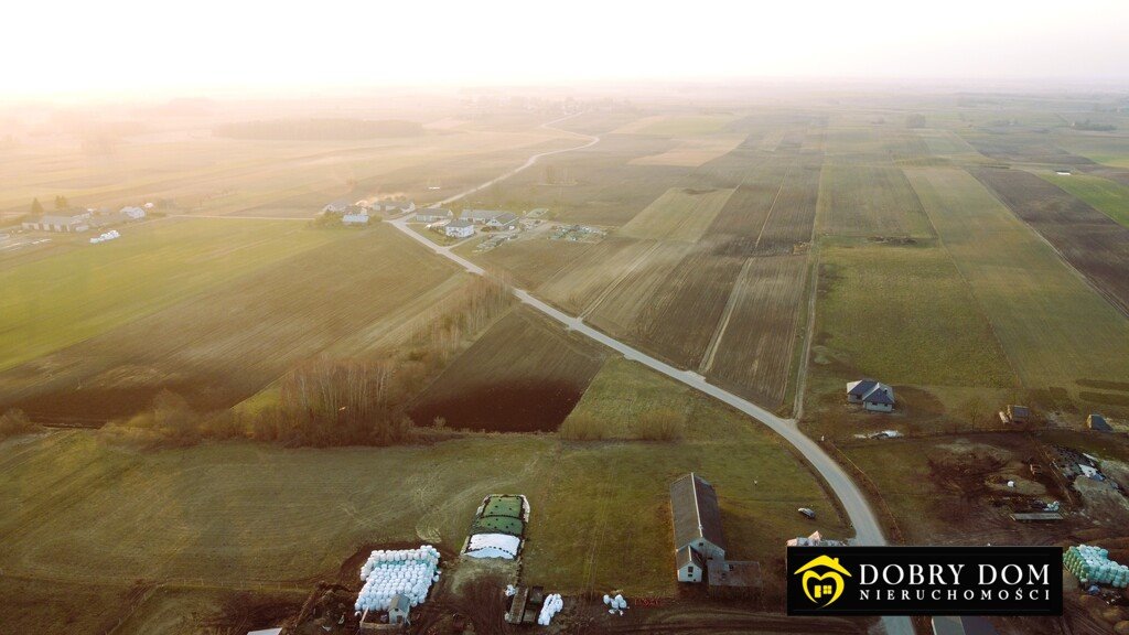 Dom na sprzedaż Pomiany  150m2 Foto 1