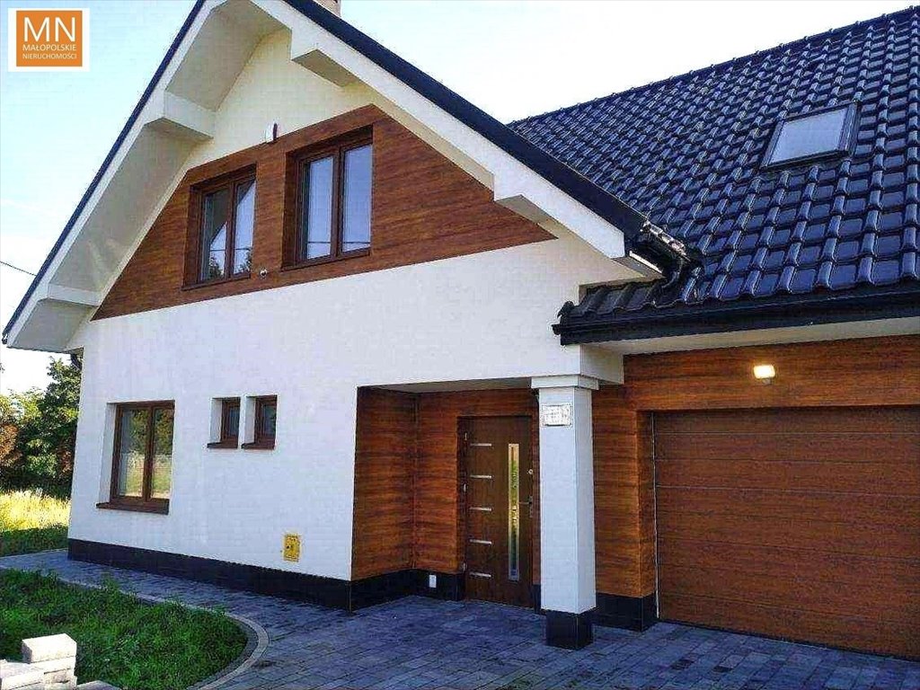 Dom z garażem, 6 pokoi, ogród, taras, gotowy do zamieszkania Tropiszów  289m2 Foto 1