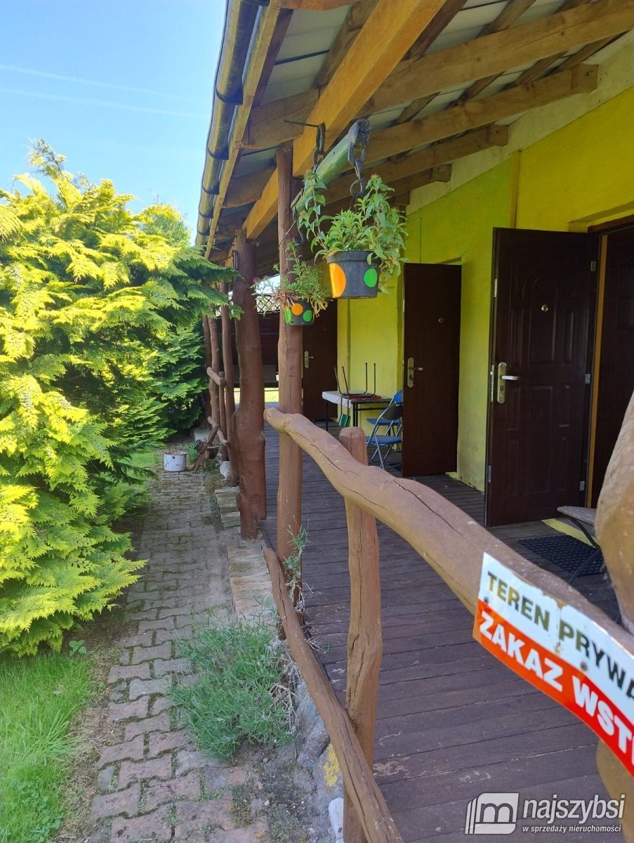 Inwestycja w dom gościnny z jacuzzi i 11 sypialniami Trzebiatów  290m2 Foto 1