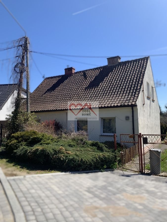 Na sprzedaż przestronne 54 m² dom w Jezioranach z potencjałem inwestycyjnym Jeziorany, Os. Robotnicze  55m2 Foto 1