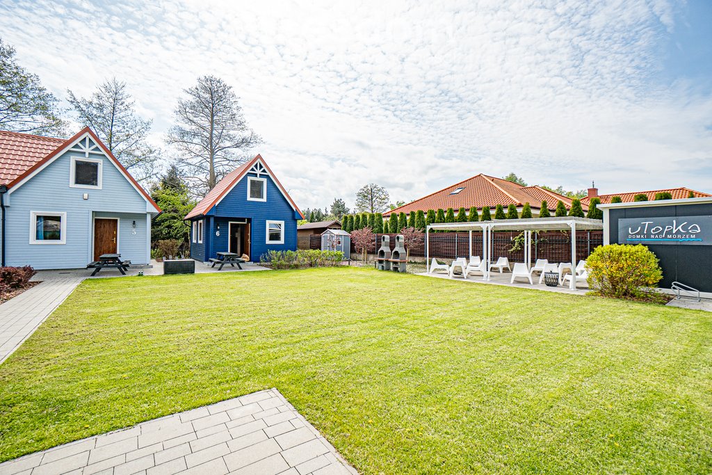 Dom na sprzedaż Sztutowo, Leśny Zakątek  211m2 Foto 1