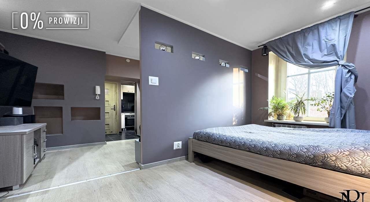 Zadbana kawalerka 29,64 m2 z piwnicą, blisko sklepów Ruda Śląska, Ruda, Ruda  30m2 Foto 1