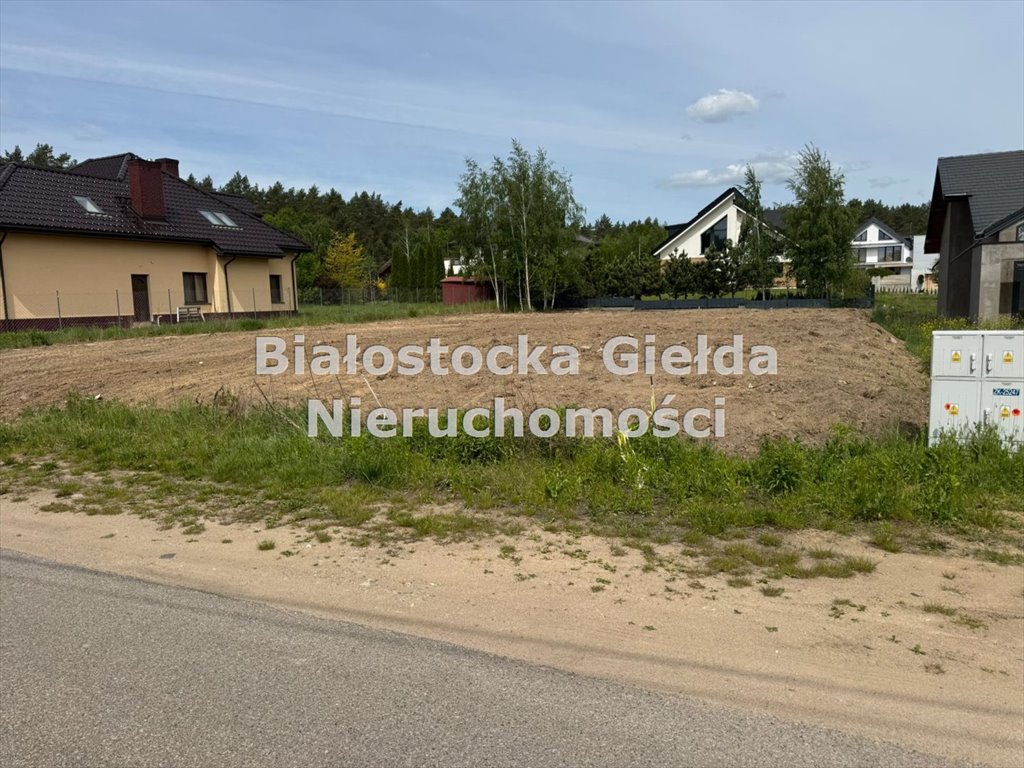 Działka budowlana 1061 m² w Izabelinie – spokój i lasy Izabelin  1 061m2 Foto 1