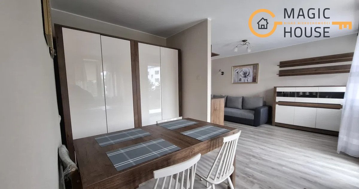 Przestronne 2-pokojowe mieszkanie w centrum Gdyni - balkon i parking Gdynia, Śródmieście, Starowiejska  54m2 Foto 1