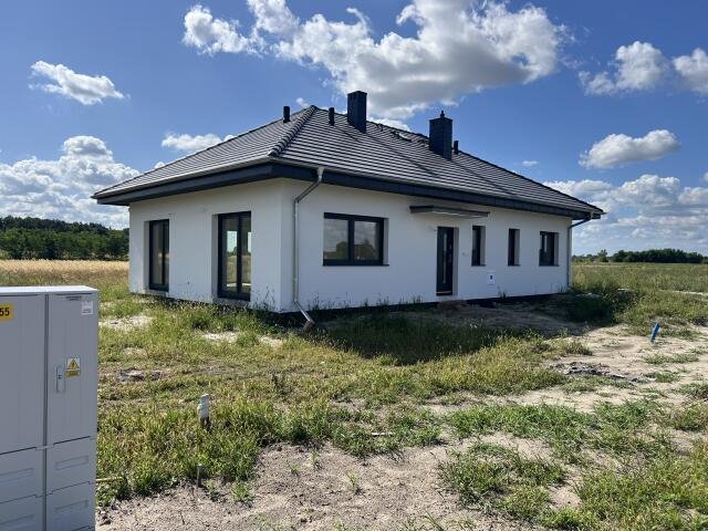 Nowoczesny dom 100 m² z garażem - własna aranżacja Karczów, Grobla  104m2 Foto 1