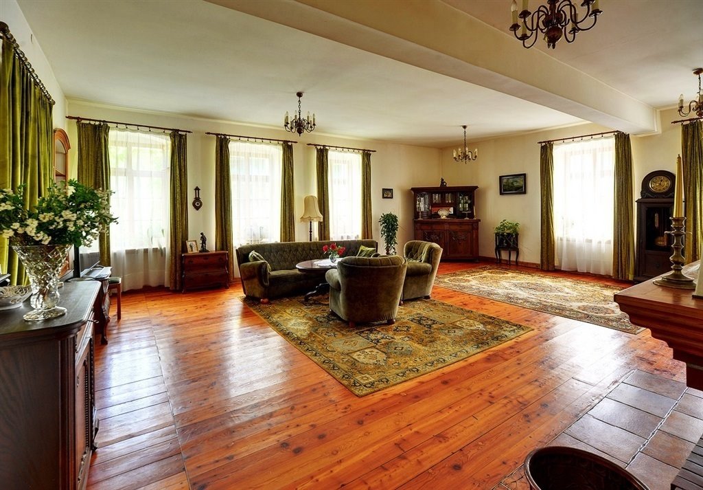Zapraszam do obejrzenia gospodarstwa 590 m² z możliwością agroturystyki Olszyniec  810m2 Foto 1