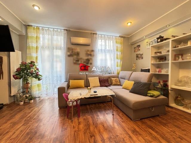 Mieszkanie czteropokojowe  na sprzedaż Świdnica  110m2 Foto 1