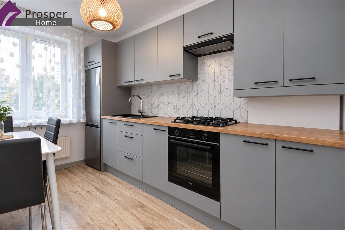 Na wynajem przestronne 49 m² mieszkanie 2-pokojowe w Rzeszowie Rzeszów, Graniczna  49m2 Foto 1