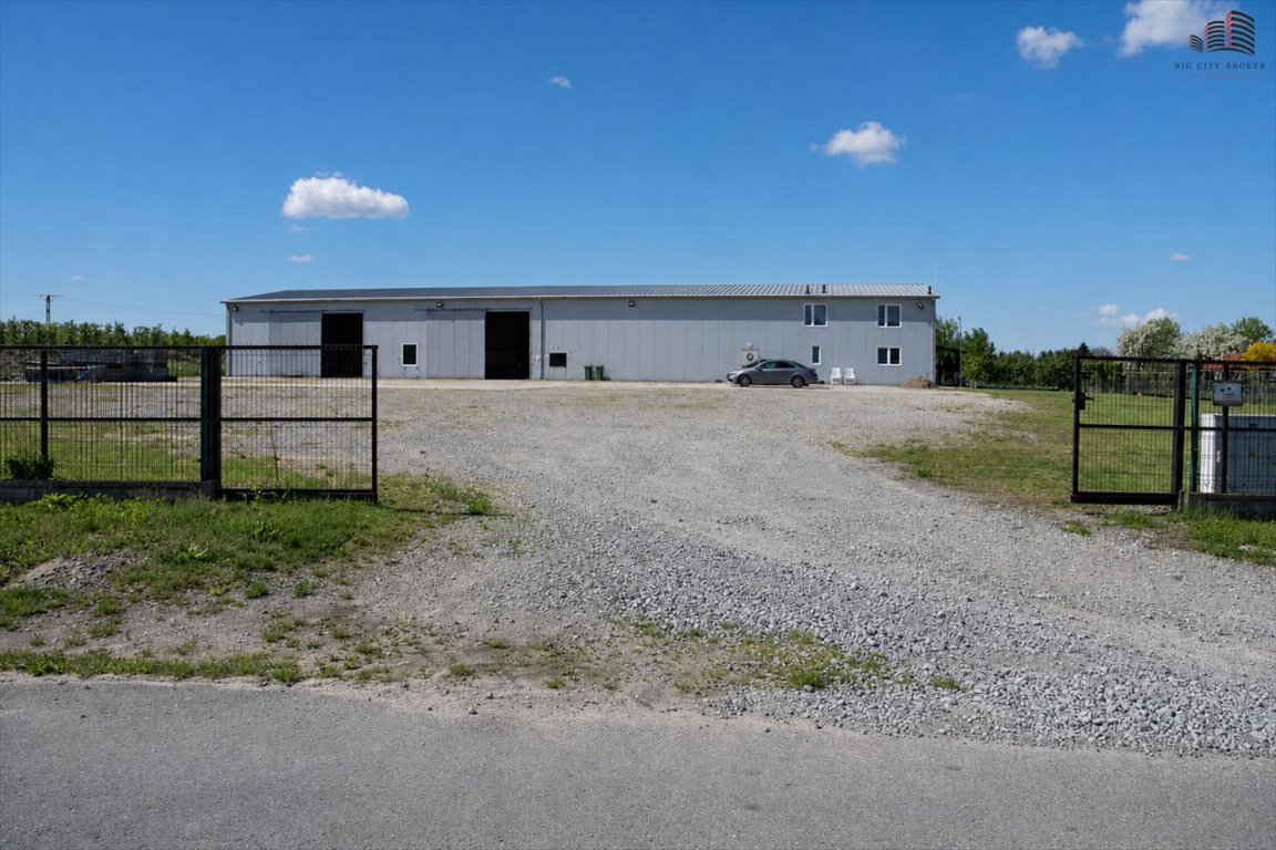 Zapraszam do obejrzenia hali magazynowej 706 m² z częścią socjalną Kamień  1 008m2 Foto 1