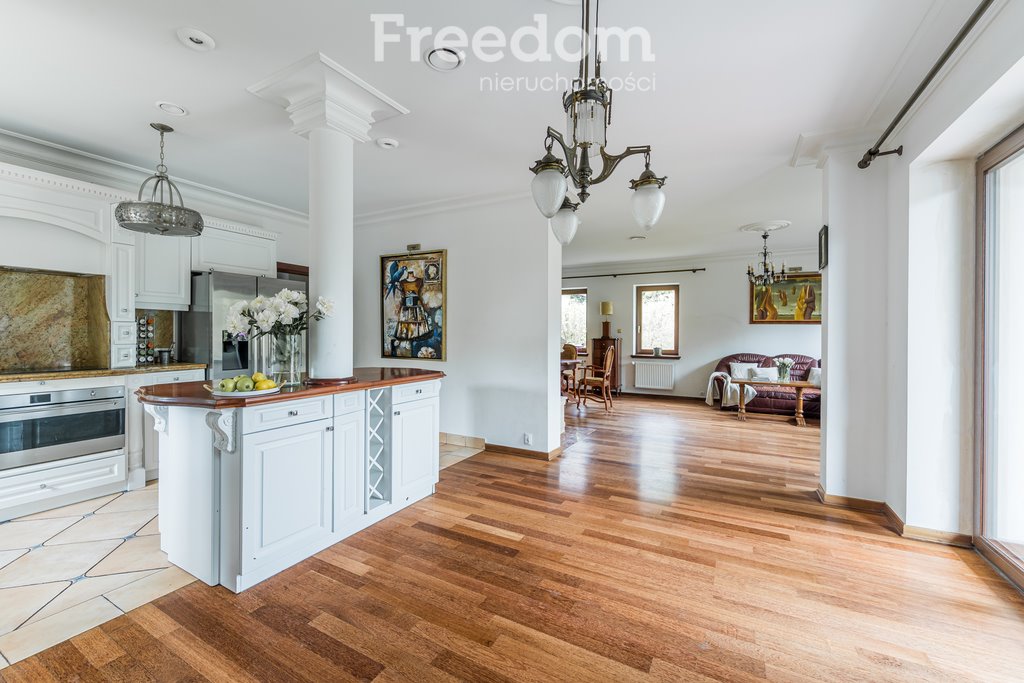 Dom na sprzedaż Wiktorów, Wrzosowa  324m2 Foto 1