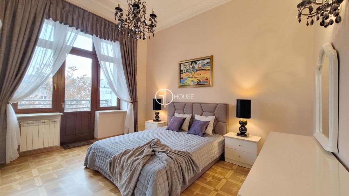 Mieszkanie trzypokojowe na wynajem Warszawa, Śródmieście, Al. Róż  105m2 Foto 1