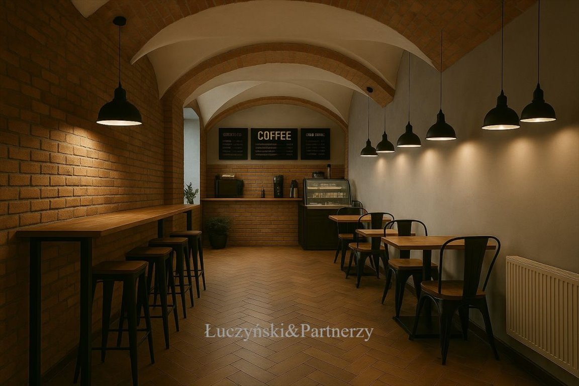 Lokal usługowy w Rynku Kamiennej Góry – 52,4 m², potencjał! Kamienna Góra  52m2 Foto 1