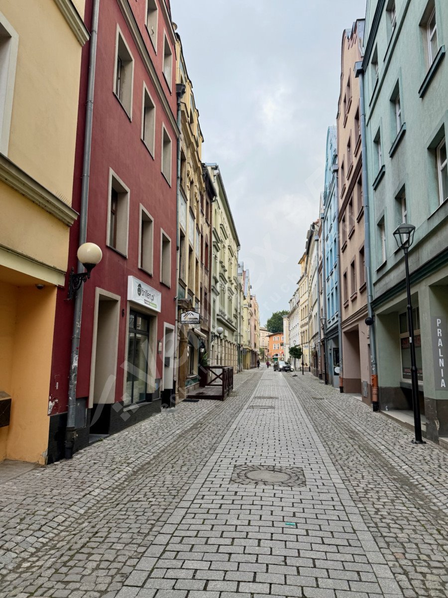 Lokal użytkowy na sprzedaż Jelenia Góra, Plac Ratuszowy  354m2 Foto 1