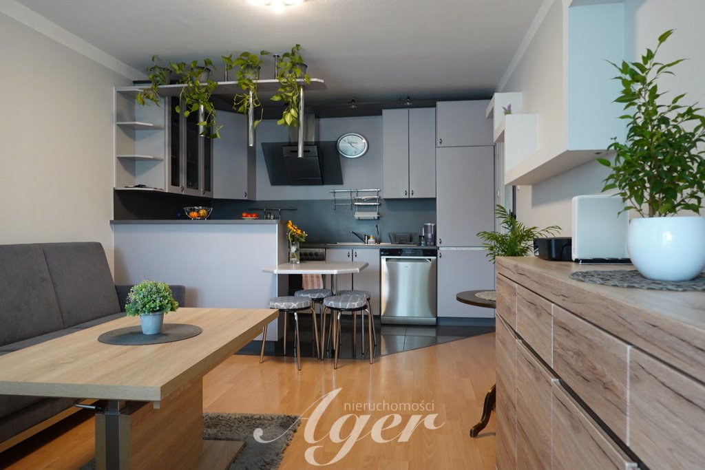 3-pokojowe mieszkanie 49,6 m² z balkonem i piwnicą w Zielonej Górze Zielona Góra, Osiedle Pomorskie  50m2 Foto 1
